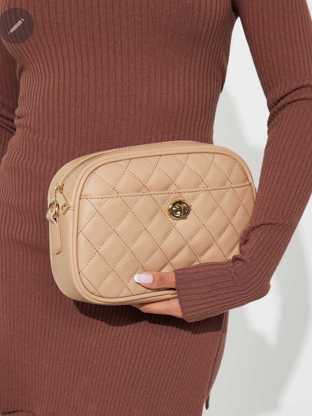 Bring The Essentials Handbag - Taupe